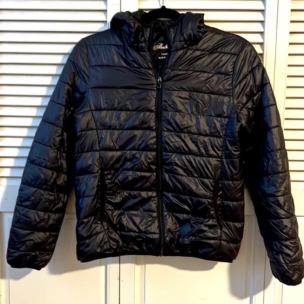 Kids puffer jacket M black color